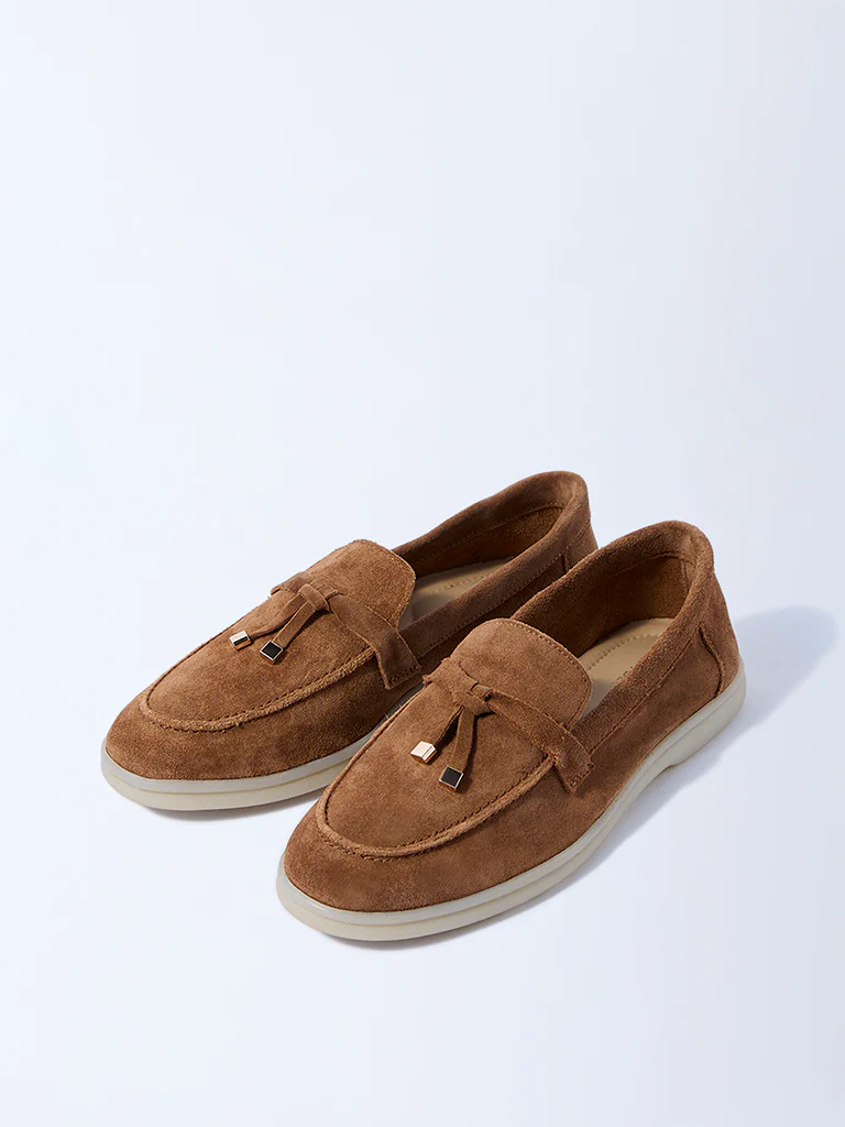 LUNA BLU Tan Suede Penny Loafers (36)